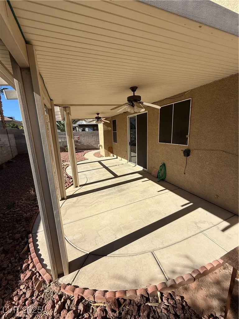 977 Country Skies, Las Vegas, NV 89123