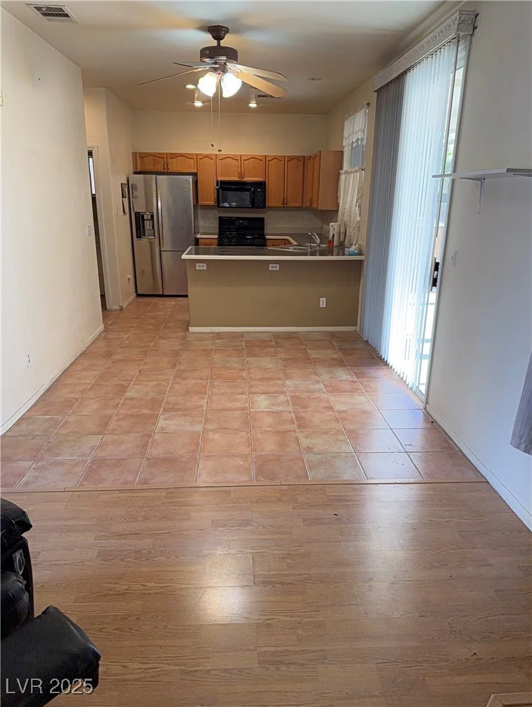 977 Country Skies, Las Vegas, NV 89123