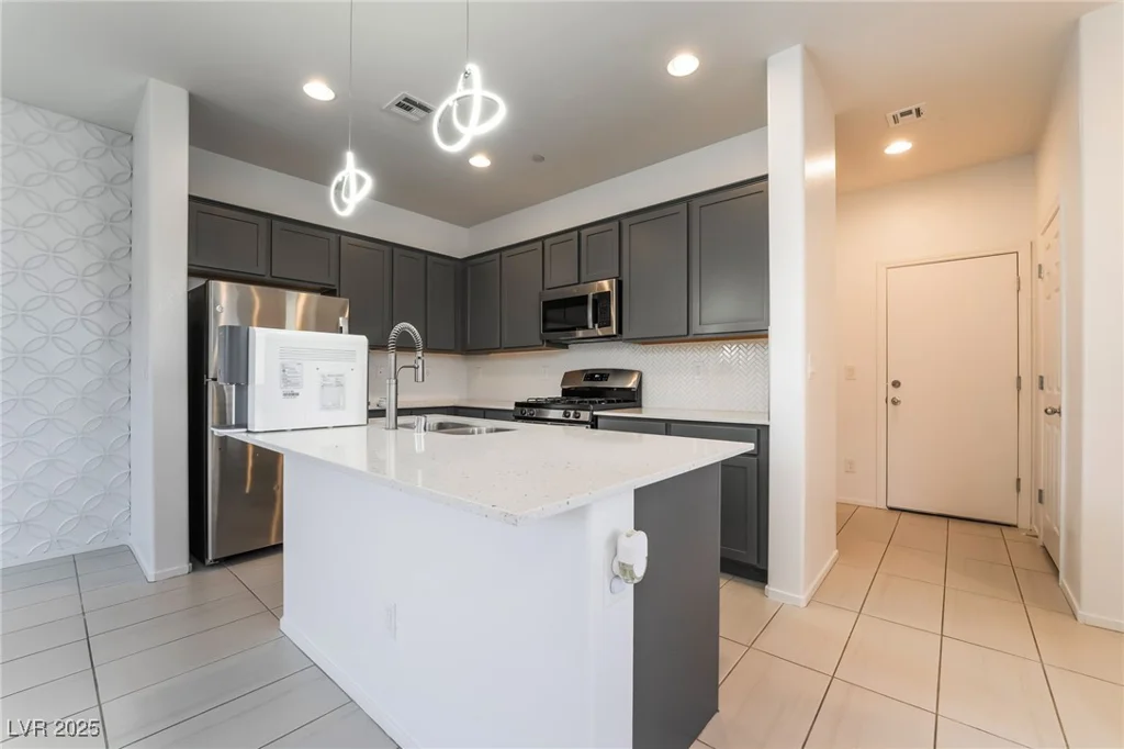 756 Sleeping City, Henderson, NV 89015