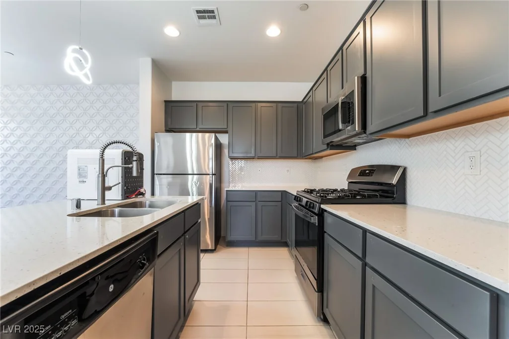 756 Sleeping City, Henderson, NV 89015