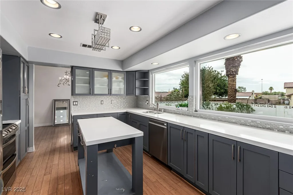 7384 Valhalla, Las Vegas, NV 89123
