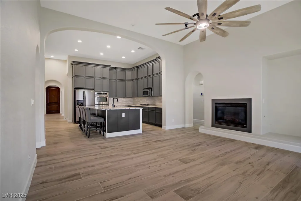 8544 Garden Valley, Las Vegas, NV 89178