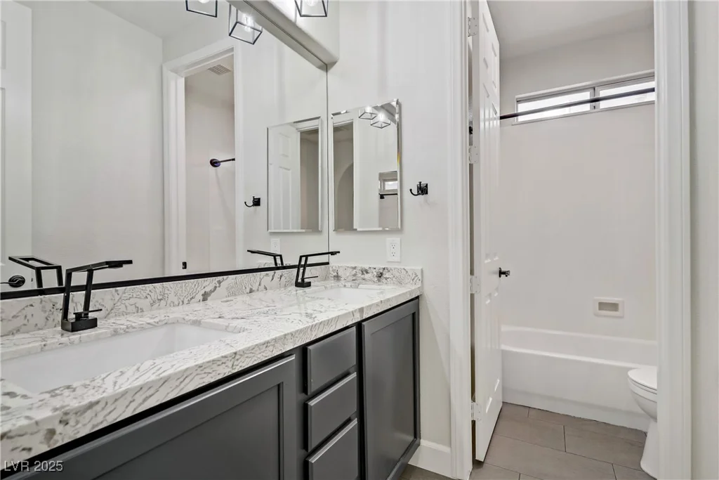 8544 Garden Valley, Las Vegas, NV 89178