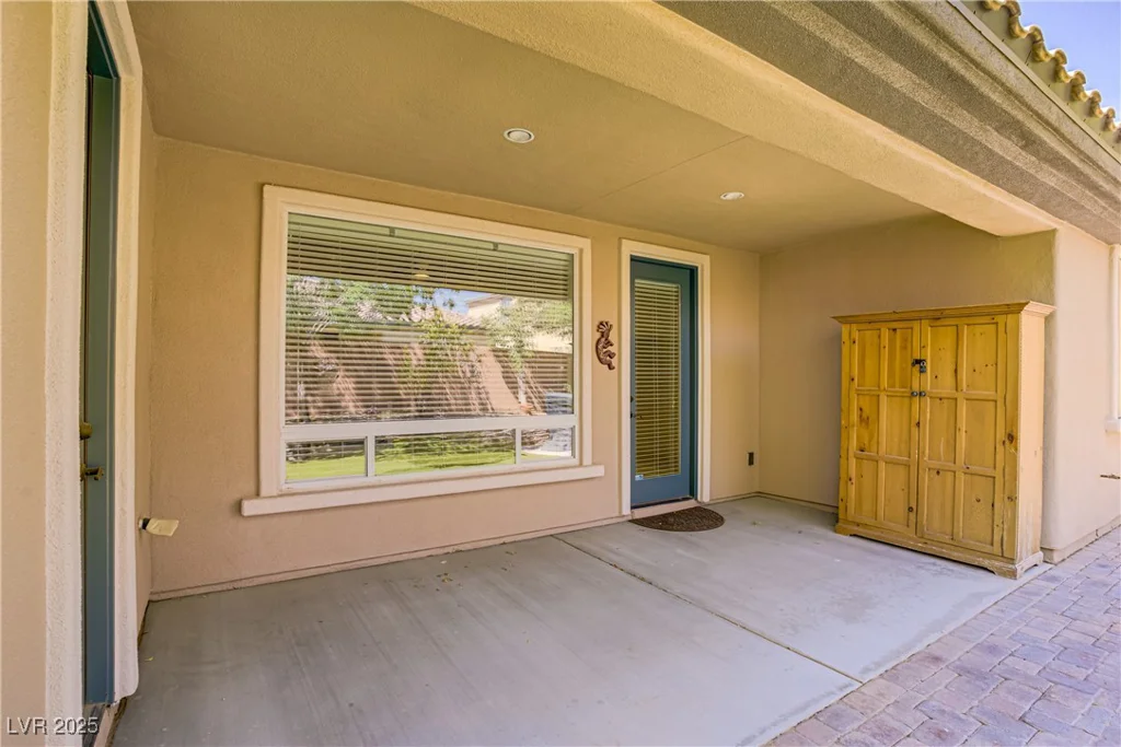 8544 Garden Valley, Las Vegas, NV 89178
