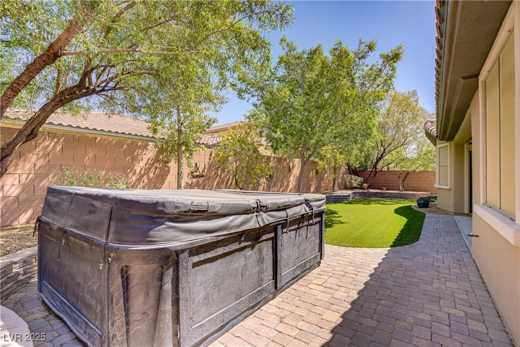 8544 Garden Valley, Las Vegas, NV 89178