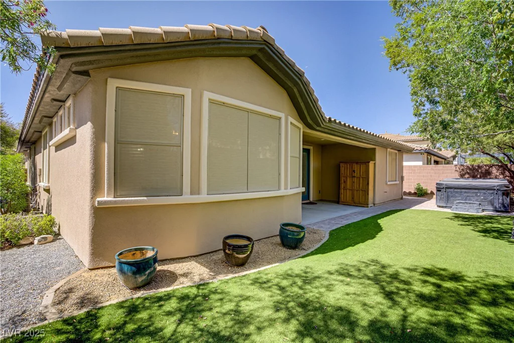 8544 Garden Valley, Las Vegas, NV 89178