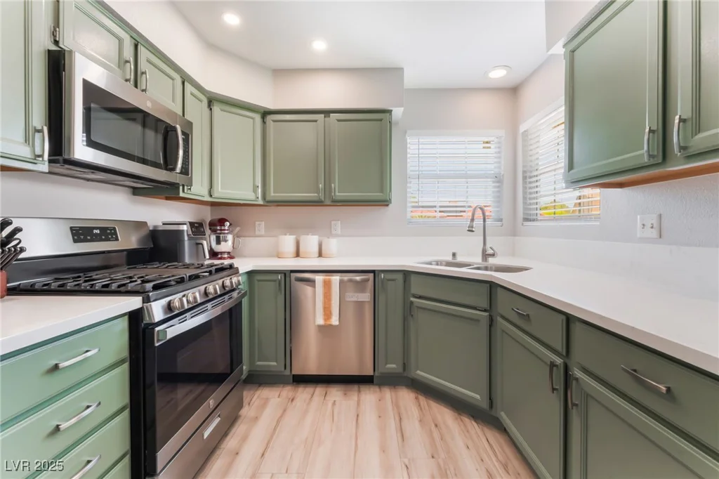 4909 Desert Poppy, Las Vegas, NV 89130