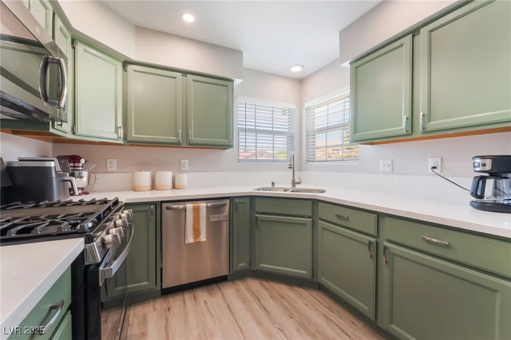 4909 Desert Poppy, Las Vegas, NV 89130