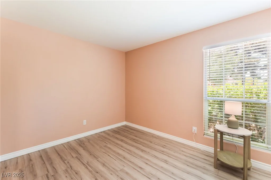 4909 Desert Poppy, Las Vegas, NV 89130