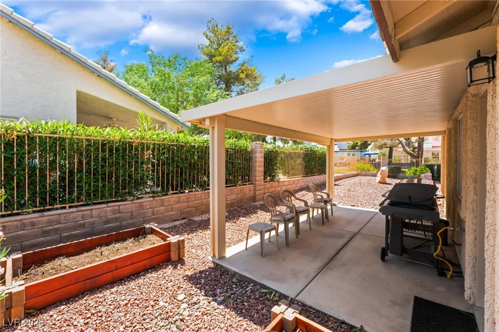 4909 Desert Poppy, Las Vegas, NV 89130