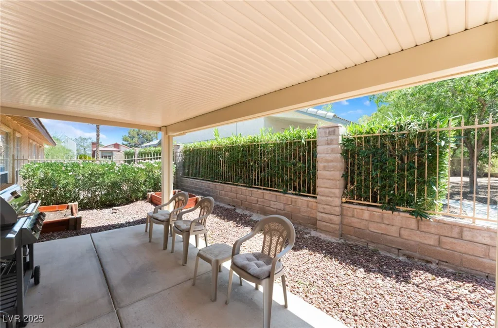 4909 Desert Poppy, Las Vegas, NV 89130