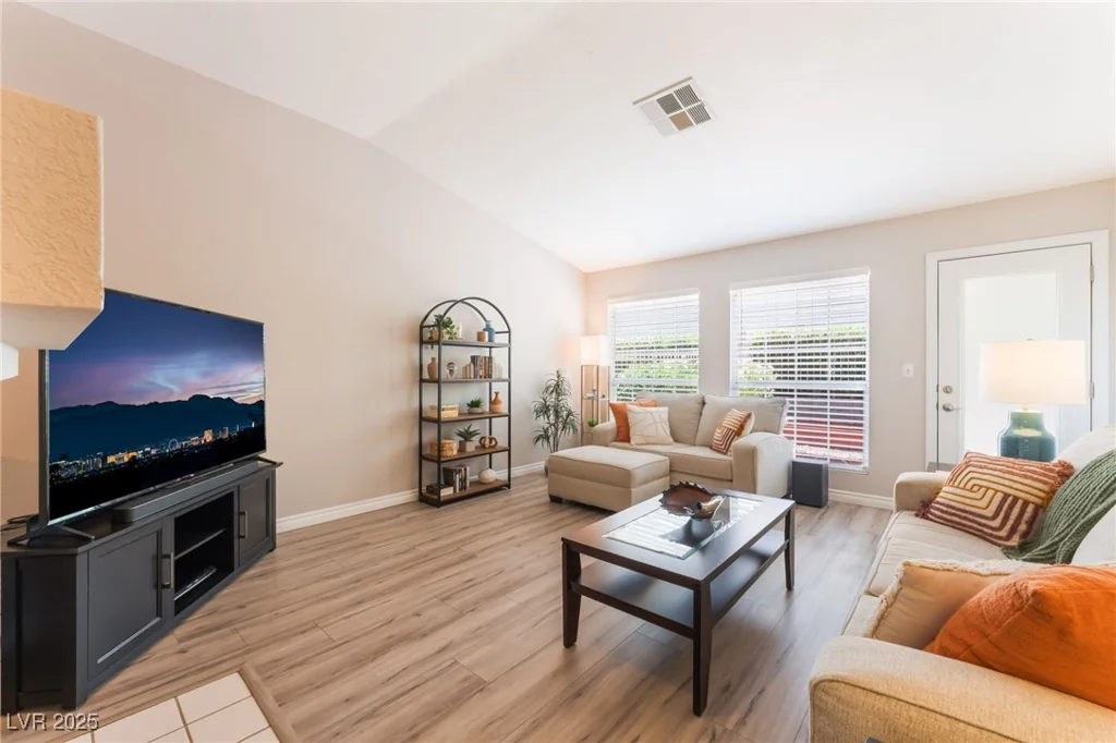 4909 Desert Poppy, Las Vegas, NV 89130