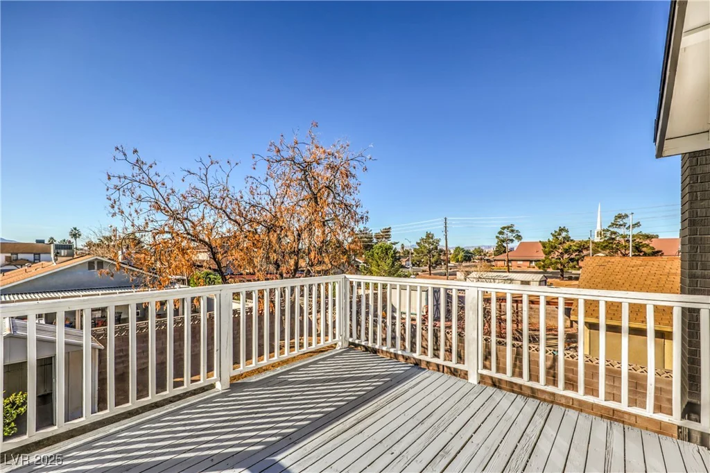 5825 Bent Branch, Las Vegas, NV 89142