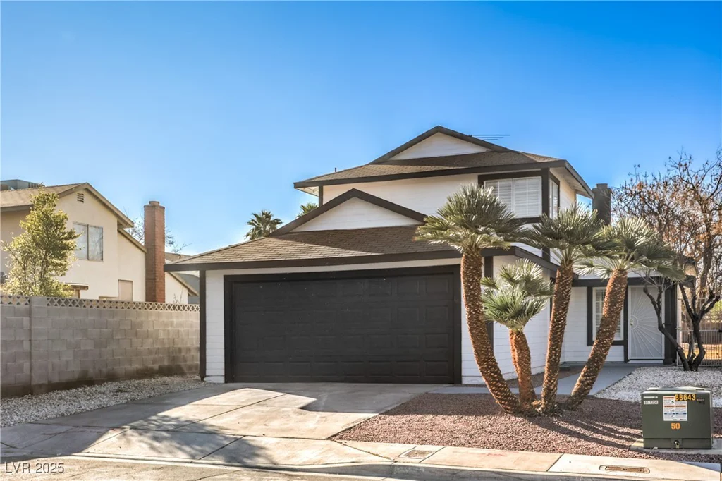 5825 Bent Branch, Las Vegas, NV 89142