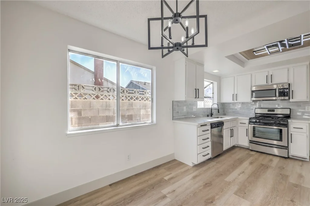 5825 Bent Branch, Las Vegas, NV 89142