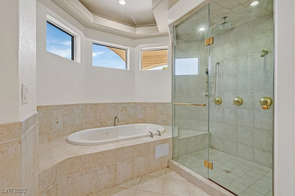 156 Parawan, Henderson, NV 89015