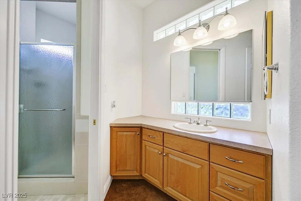 156 Parawan, Henderson, NV 89015