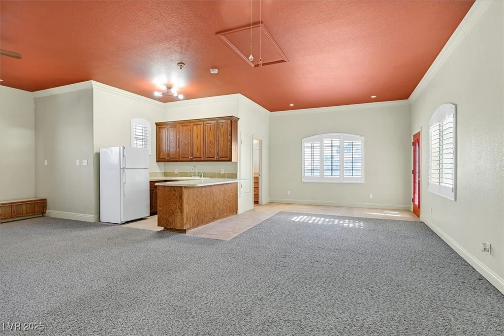 156 Parawan, Henderson, NV 89015