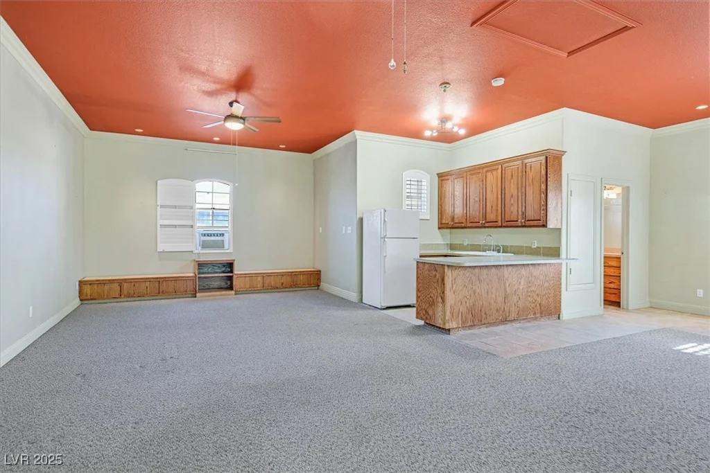 156 Parawan, Henderson, NV 89015