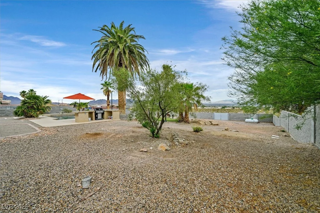 156 Parawan, Henderson, NV 89015