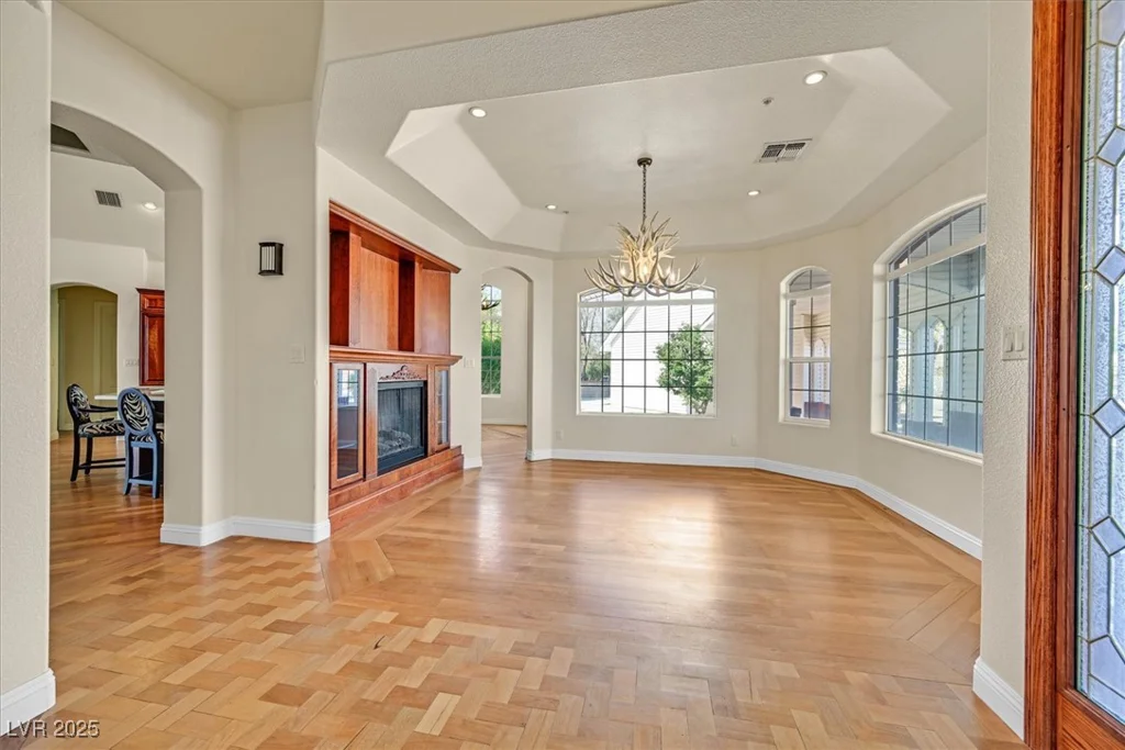 156 Parawan, Henderson, NV 89015