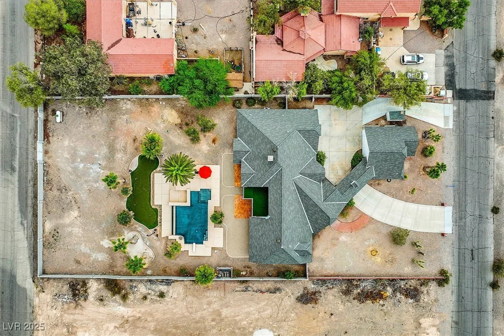 156 Parawan, Henderson, NV 89015