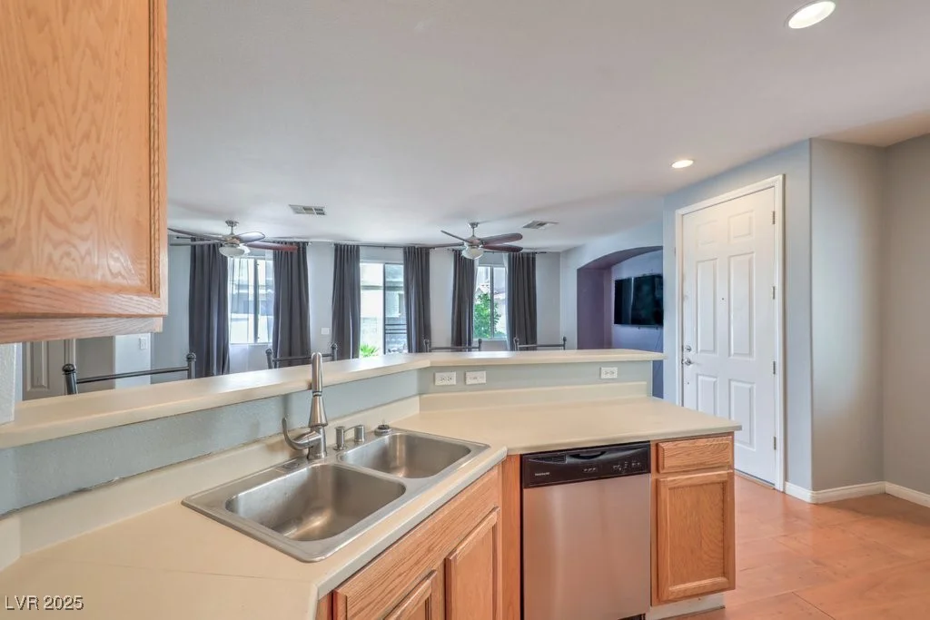 6068 Shyley, Henderson, NV 89011