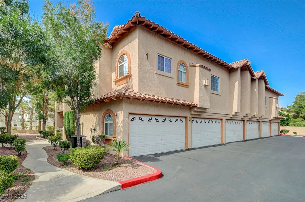 2925 Wigwam, Henderson, NV 89074