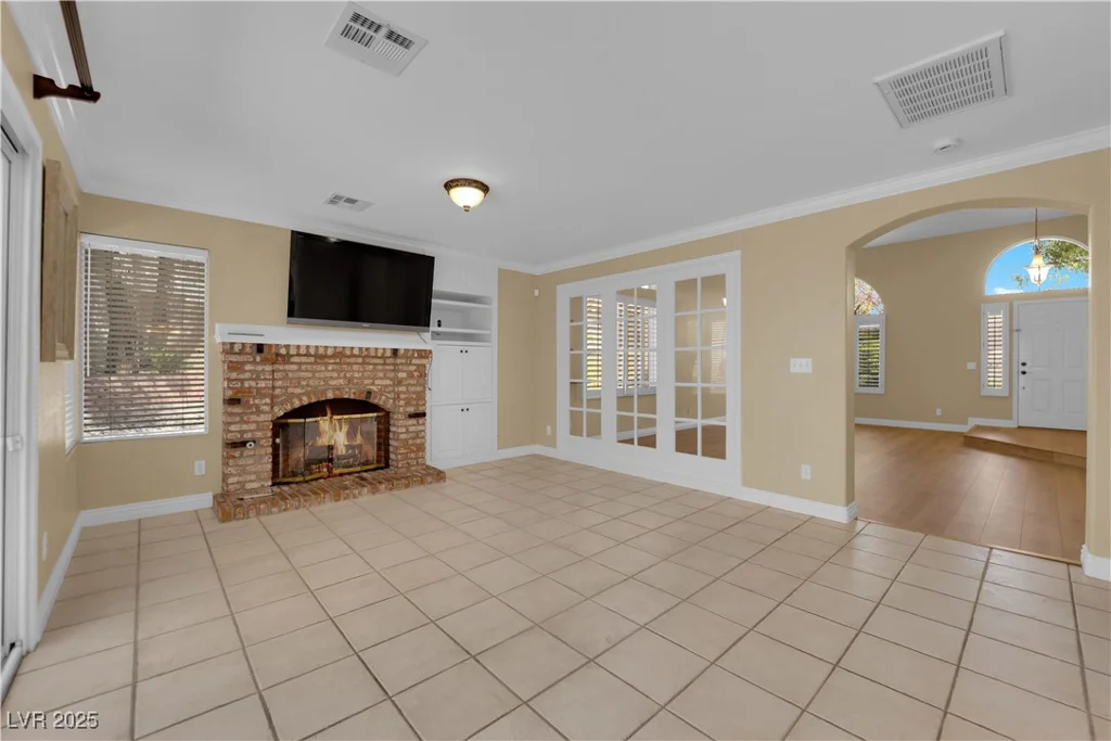 2417 Chestnut Hill, Las Vegas, NV 89134