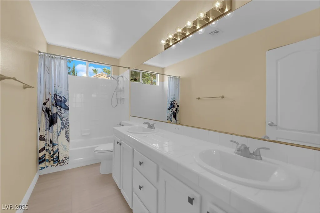 2417 Chestnut Hill, Las Vegas, NV 89134