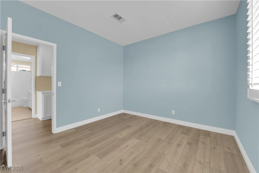2417 Chestnut Hill, Las Vegas, NV 89134