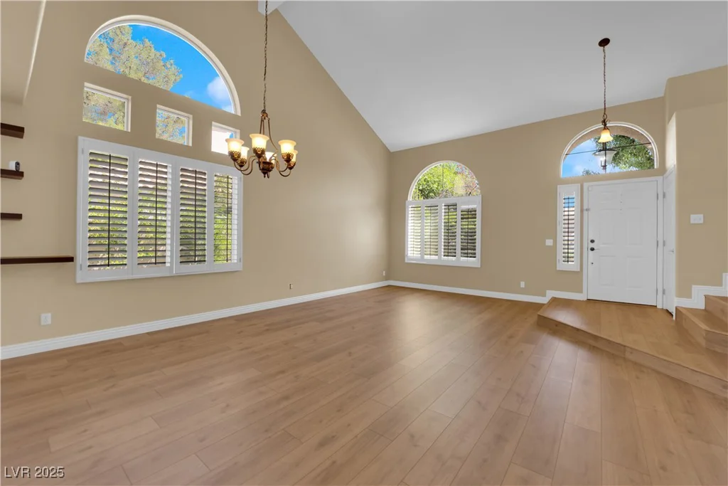 2417 Chestnut Hill, Las Vegas, NV 89134