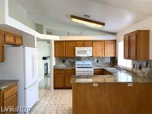 4021 Broadriver, Las Vegas, NV 89108