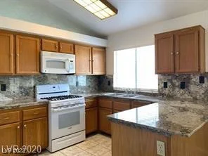 4021 Broadriver, Las Vegas, NV 89108