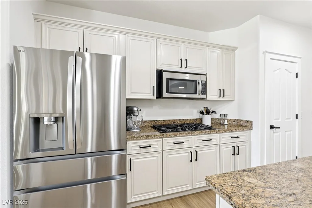9410 Stone Castle, Las Vegas, NV 89123