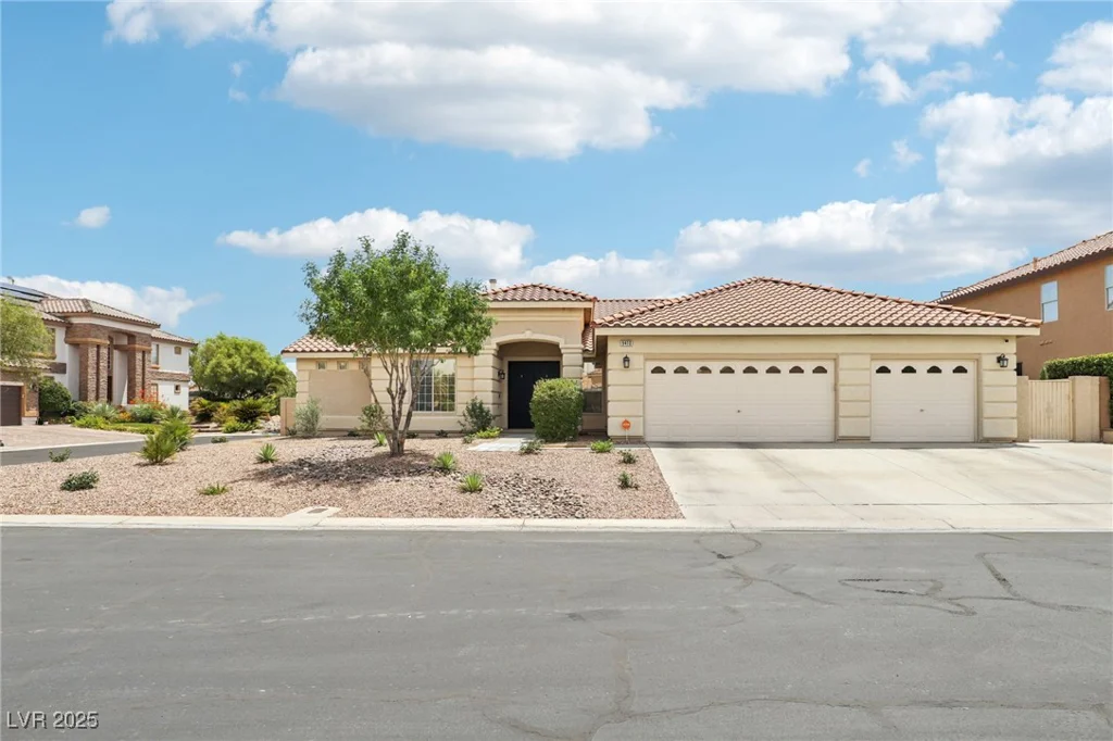 9410 Stone Castle, Las Vegas, NV 89123