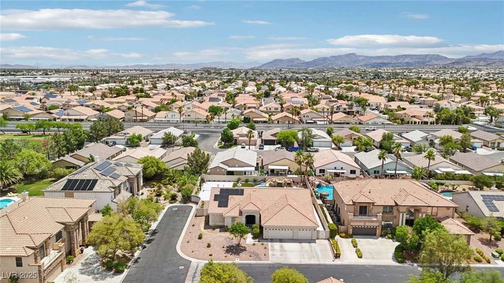 9410 Stone Castle, Las Vegas, NV 89123