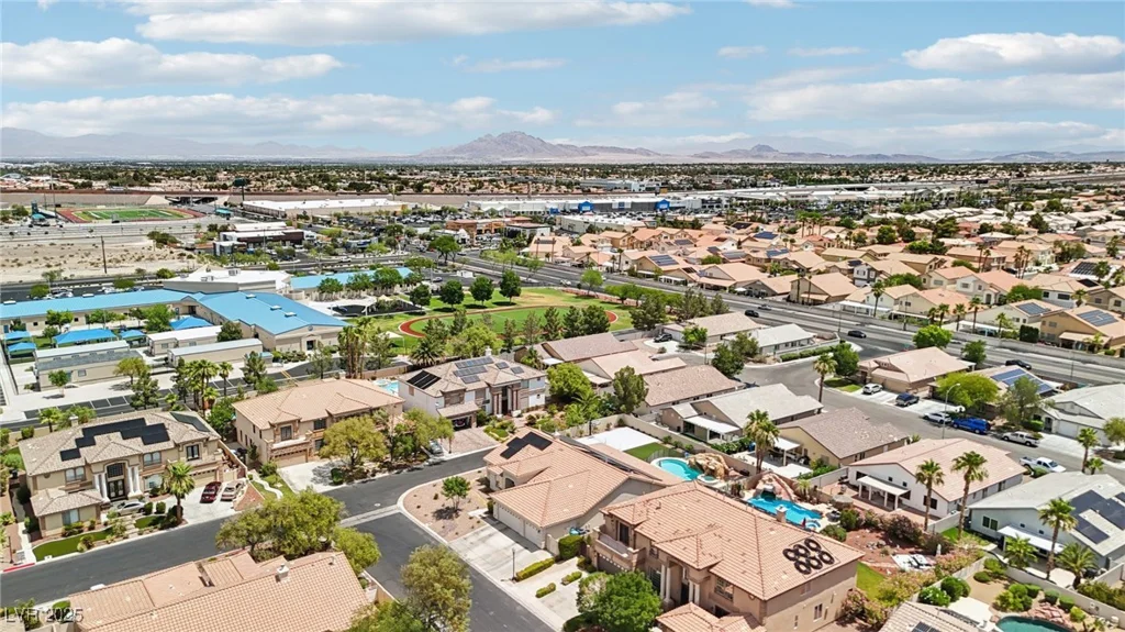 9410 Stone Castle, Las Vegas, NV 89123