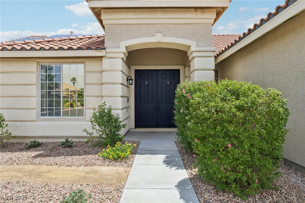 9410 Stone Castle, Las Vegas, NV 89123