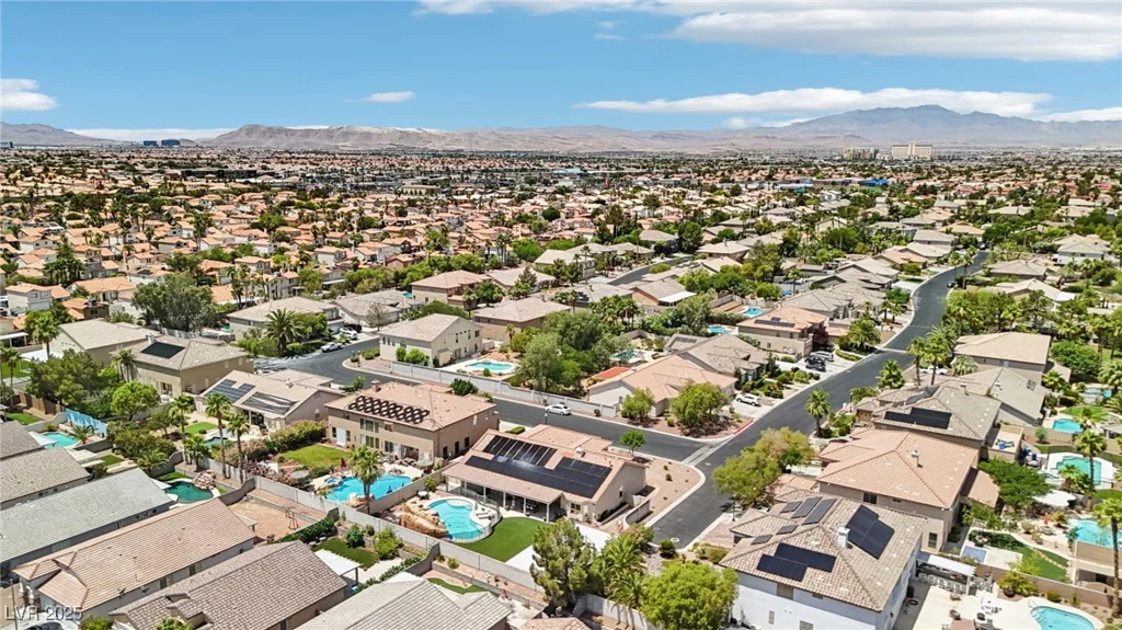 9410 Stone Castle, Las Vegas, NV 89123