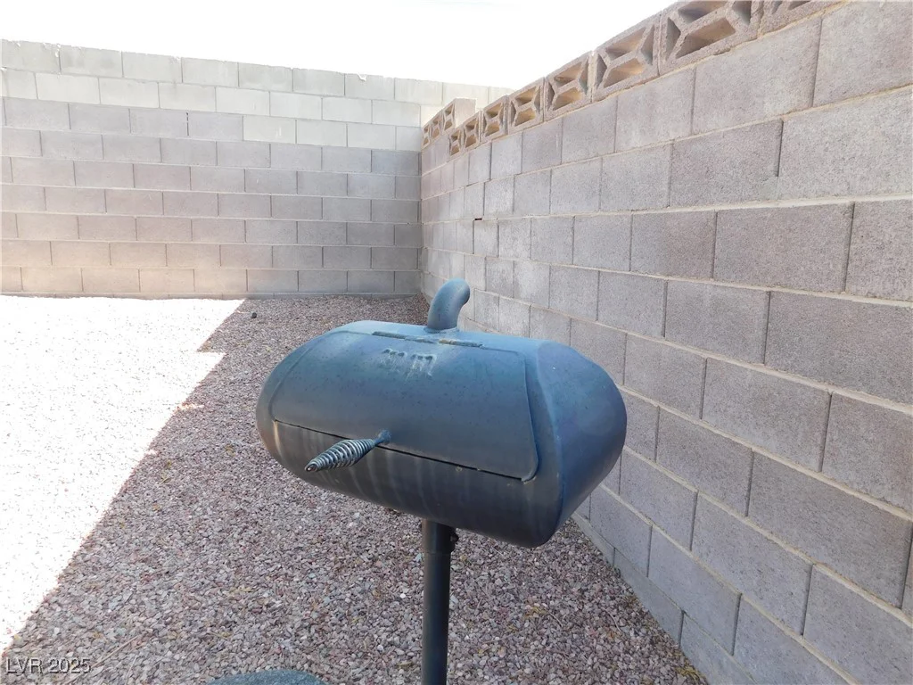 391 Newbury, Henderson, NV 89015