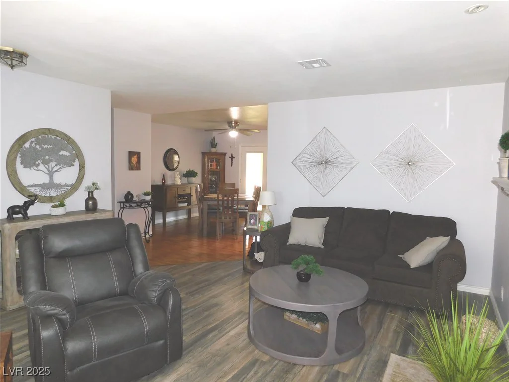 391 Newbury, Henderson, NV 89015