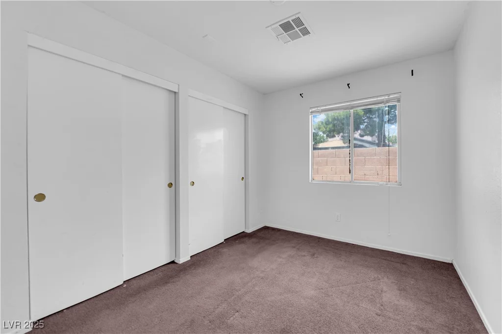 2432 Shady Hill, Las Vegas, NV 89106