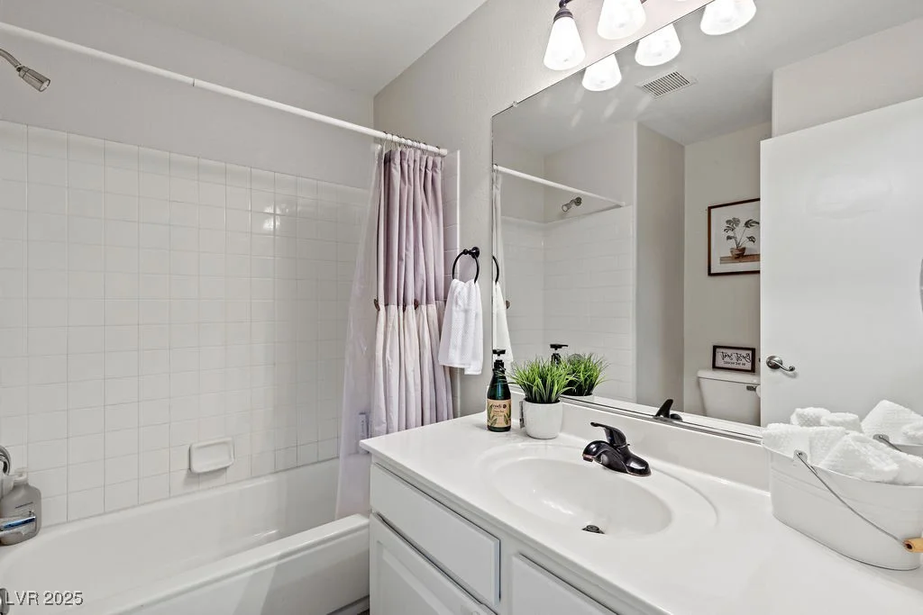 5108 Molveno, Las Vegas, NV 89130