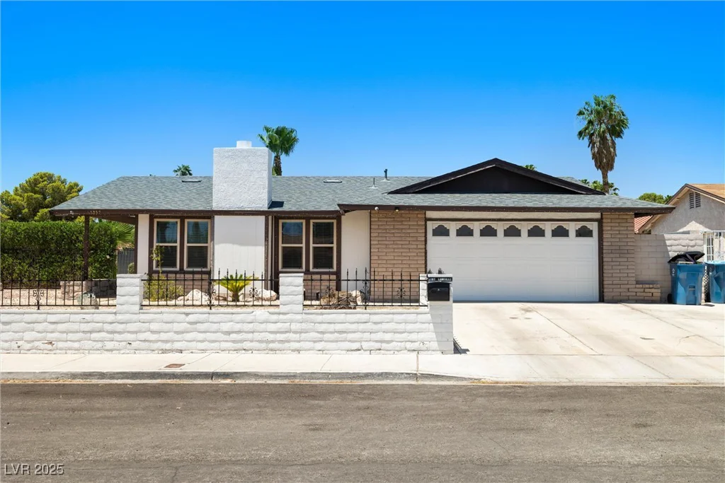 5397 Lamoille, Las Vegas, NV 89120