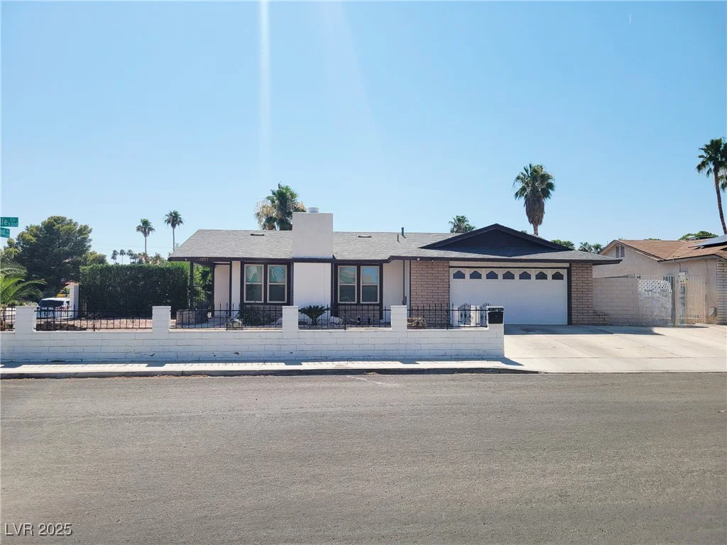 5397 Lamoille, Las Vegas, NV 89120