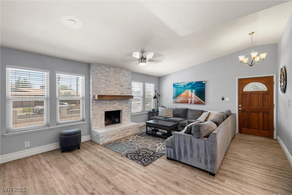 5397 Lamoille, Las Vegas, NV 89120