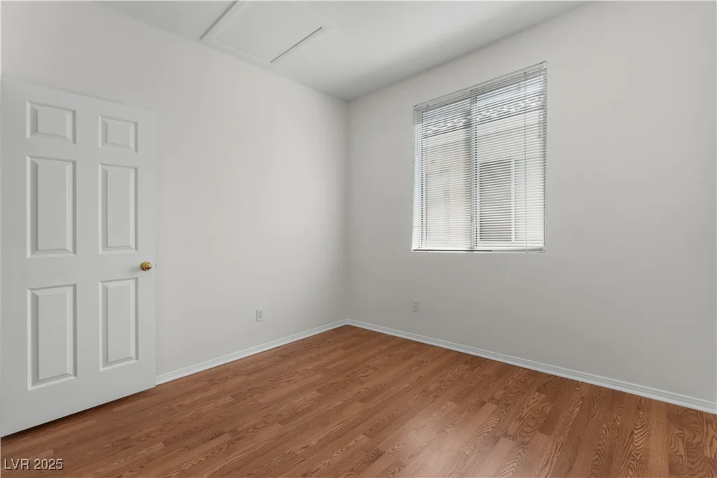 1132 Coral Desert, Las Vegas, NV 89123