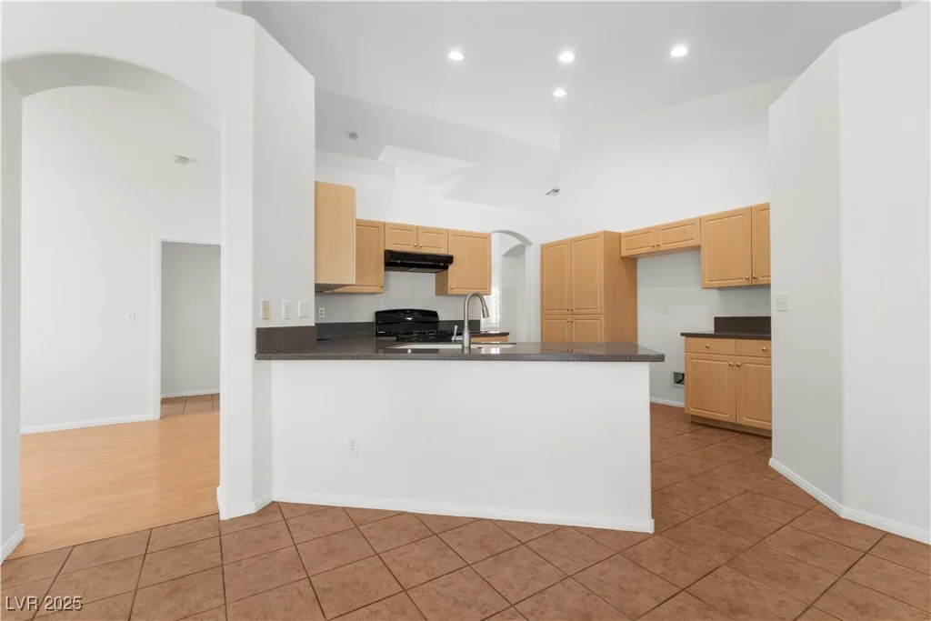 1132 Coral Desert, Las Vegas, NV 89123