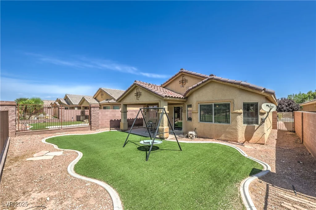 5687 Harbour Pointe, Las Vegas, NV 89122